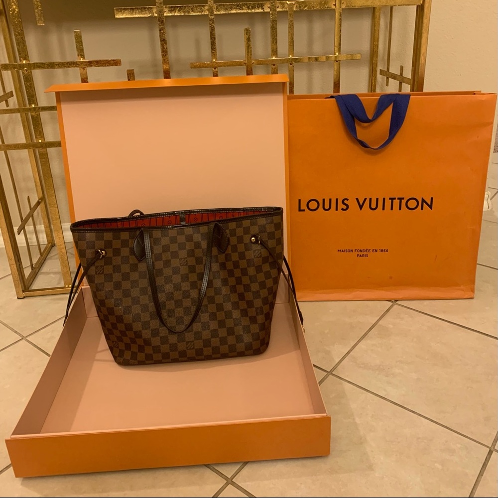 Louis Vuitton Neverfull